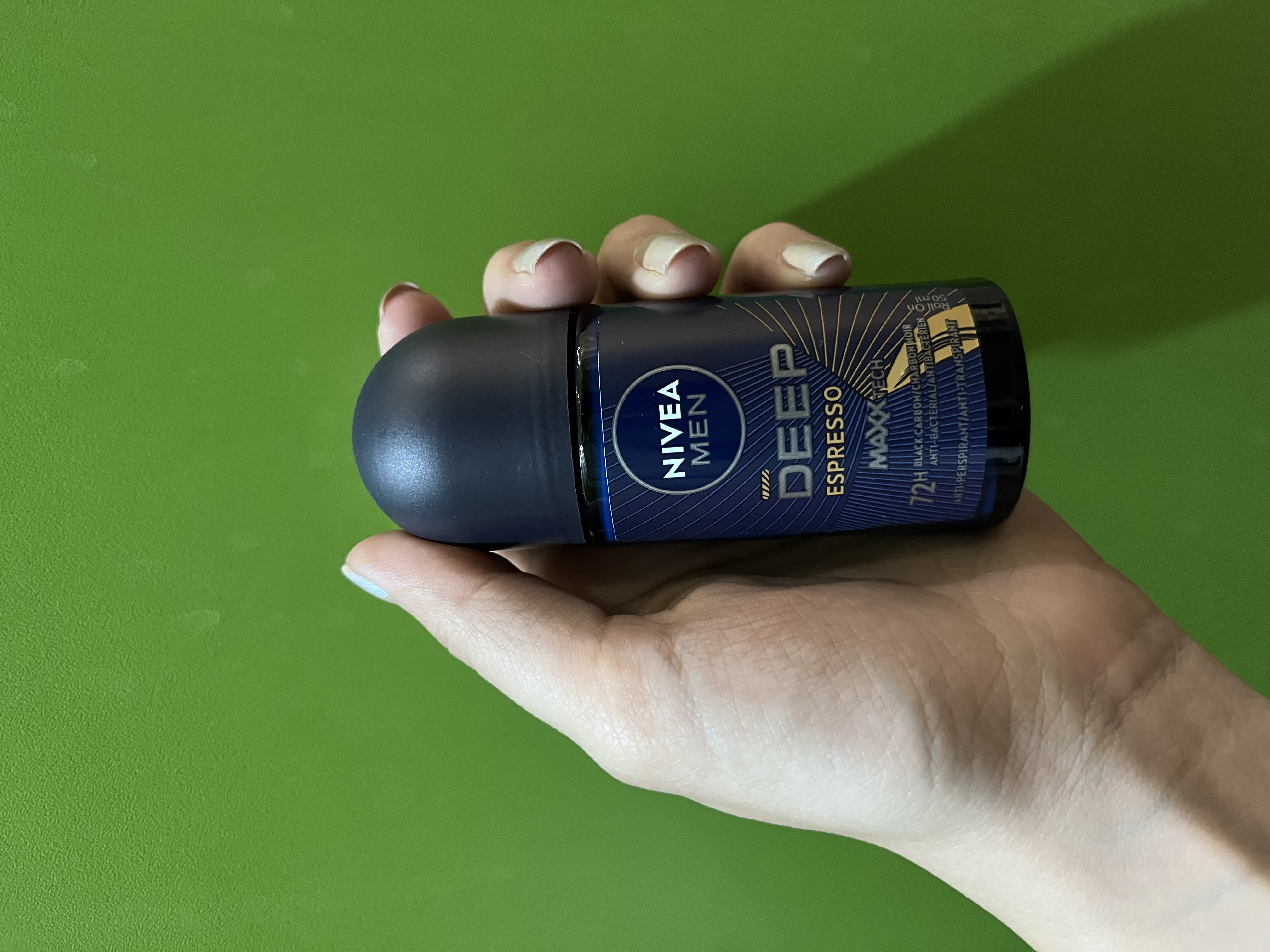 مام رولی نیوا Nivea مردانه 72 ساعته مدل Deep Espresso حجم 50 میل